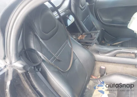 2006 Pontiac Solstice z USA, uszkodzony, nr VIN 1G2MB33B56Y111393